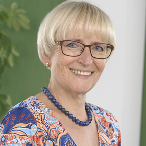 Dr. Brigitte Dahlbender